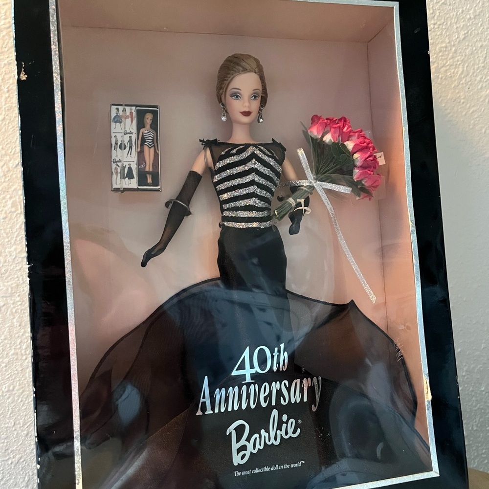 1999 40th Anniversary Barbie in Black and Silver